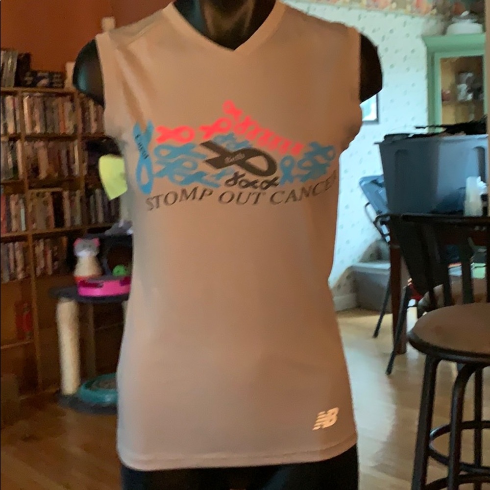 new balance stomp cancer v neck shirt m